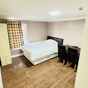 White House Lodge Cambridge